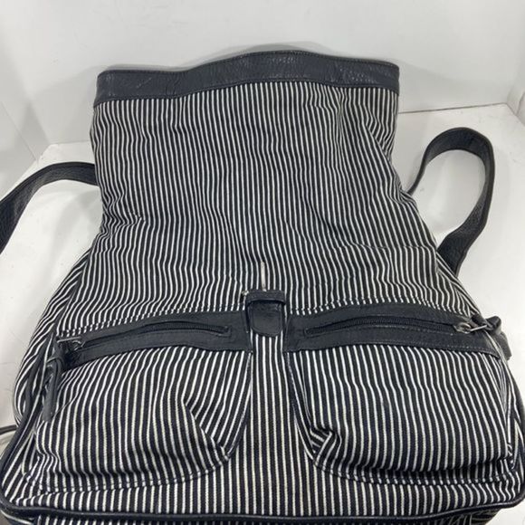 Vans womens hobo backpack Black and white fabric with black leather trim - Picture 7 of 16